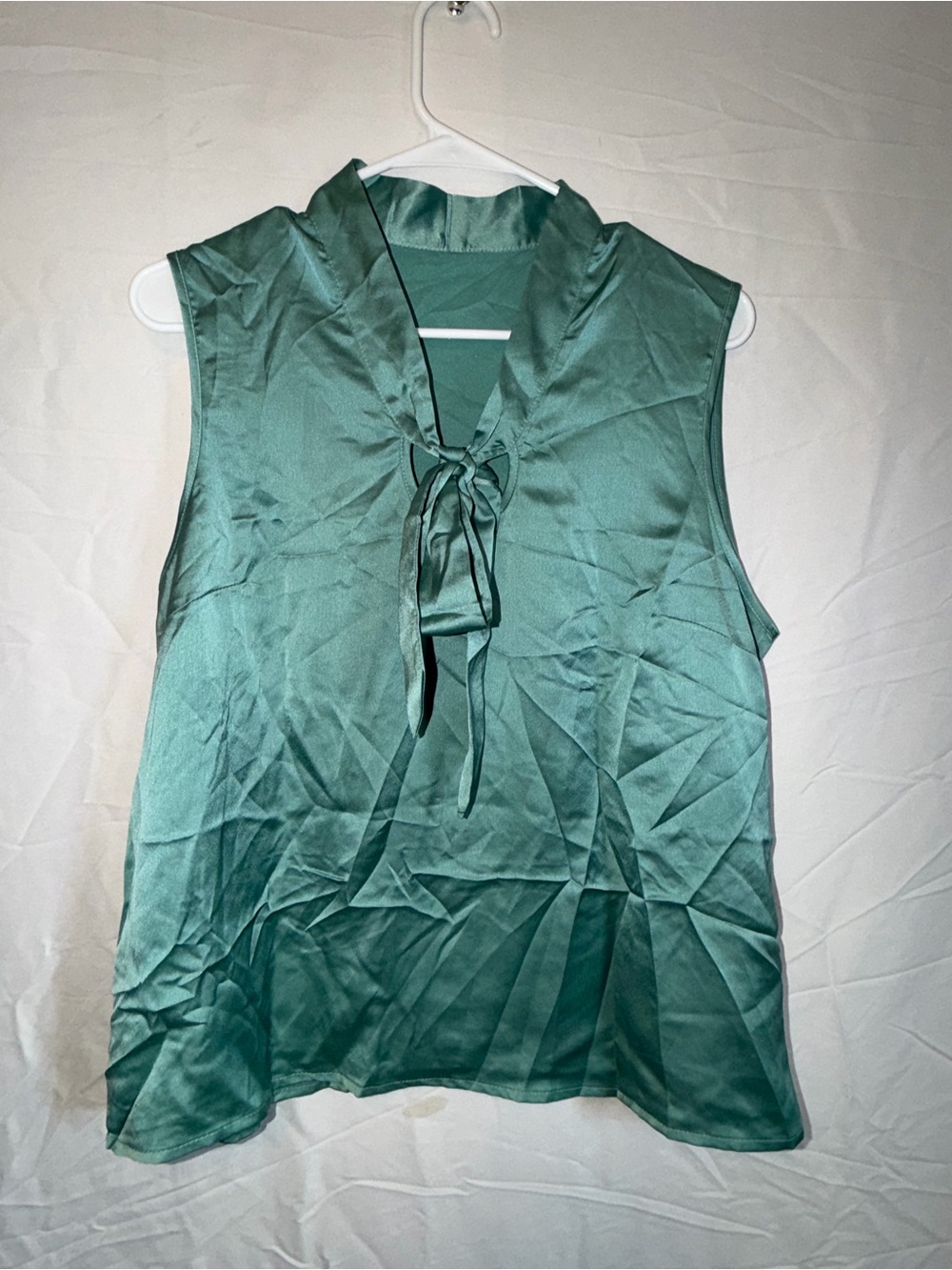 Cupshe Teal Green Satin Tie-Neck Sleeveless Top